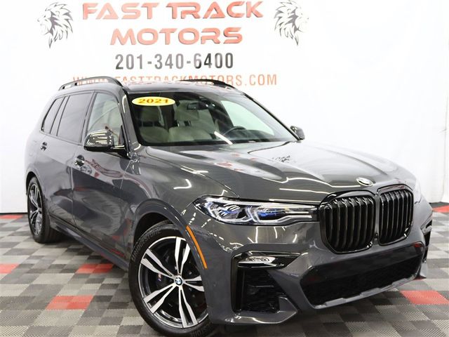 2021 BMW X7 M50i