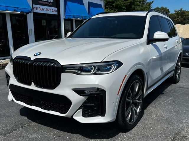 2021 BMW X7 M50i