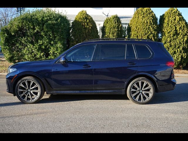 2021 BMW X7 M50i