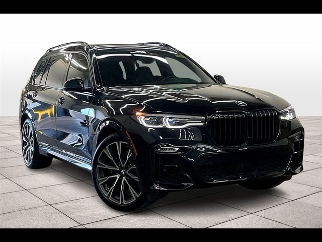 2021 BMW X7 M50i