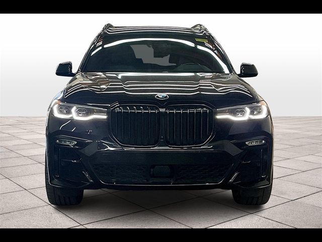 2021 BMW X7 M50i