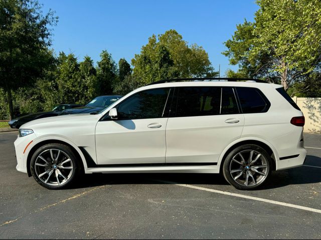 2021 BMW X7 M50i