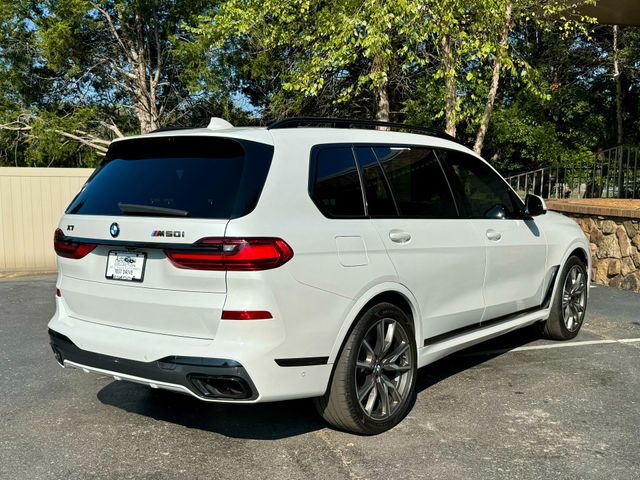 2021 BMW X7 M50i