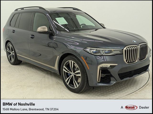 2021 BMW X7 M50i