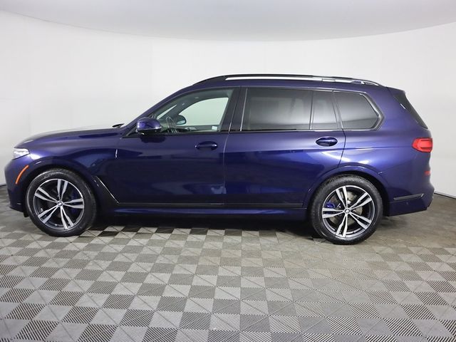 2021 BMW X7 M50i