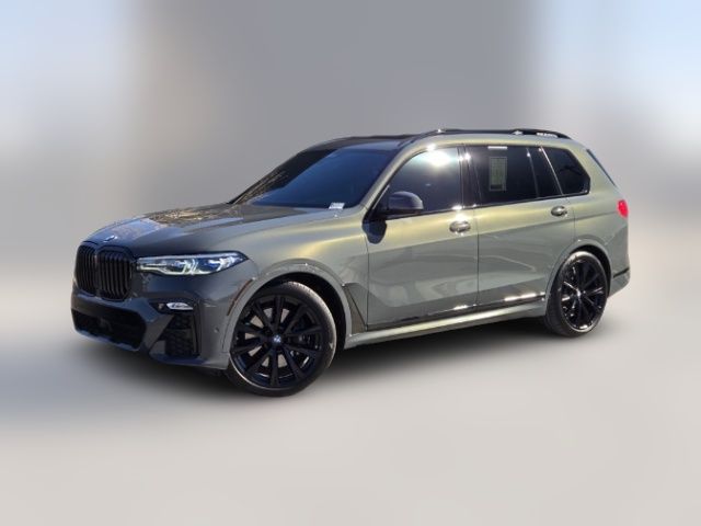 2021 BMW X7 M50i