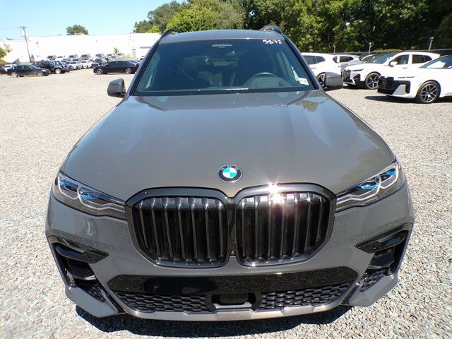 2021 BMW X7 M50i