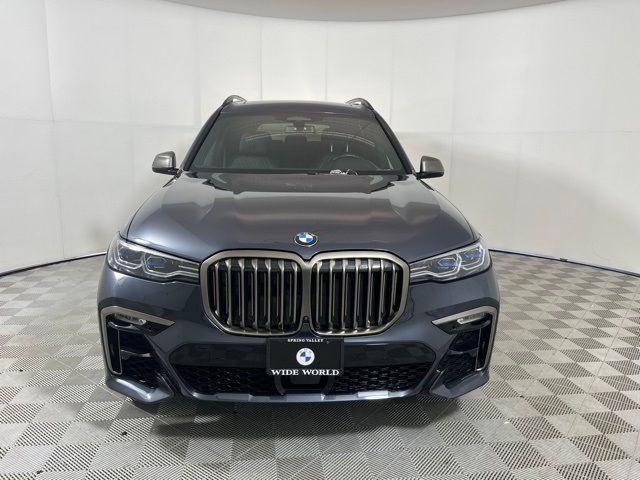 2021 BMW X7 M50i