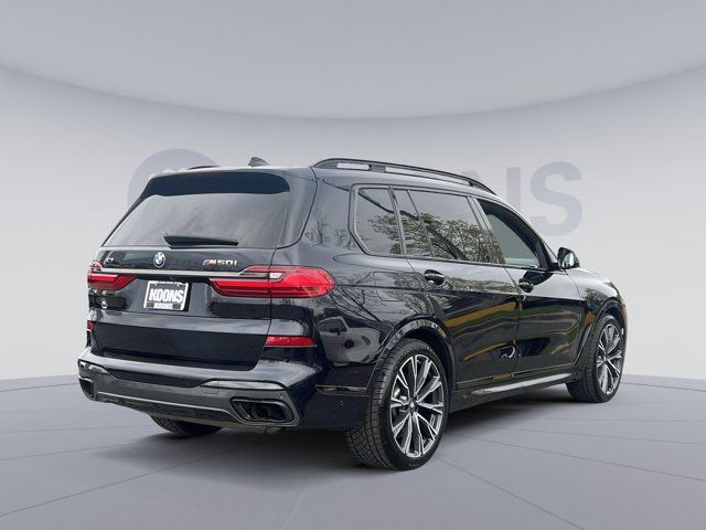 2021 BMW X7 M50i
