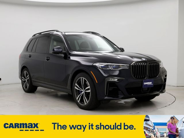 2021 BMW X7 M50i