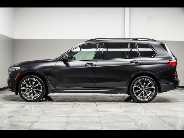 2021 BMW X7 M50i