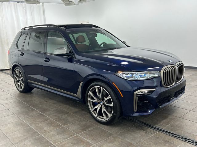 2021 BMW X7 M50i