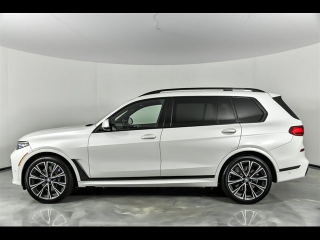 2021 BMW X7 M50i