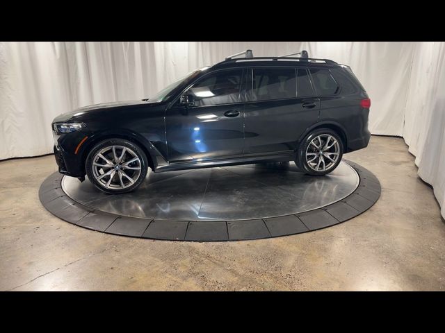 2021 BMW X7 M50i