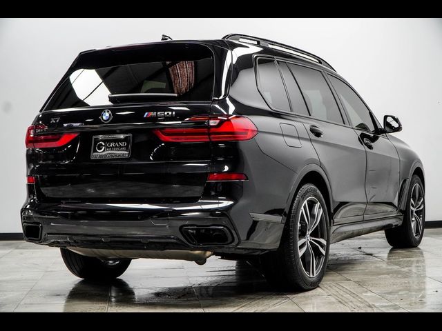 2021 BMW X7 M50i