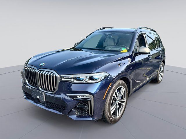 2021 BMW X7 M50i