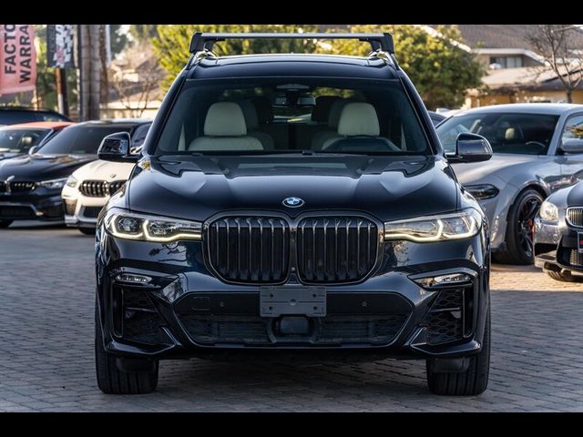 2021 BMW X7 M50i