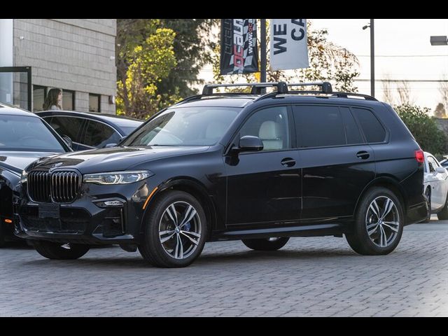 2021 BMW X7 M50i