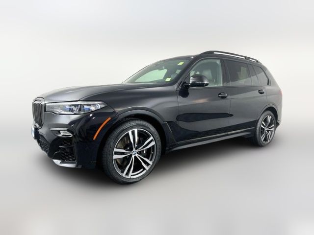 2021 BMW X7 M50i