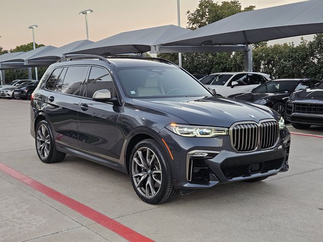 2021 BMW X7 M50i