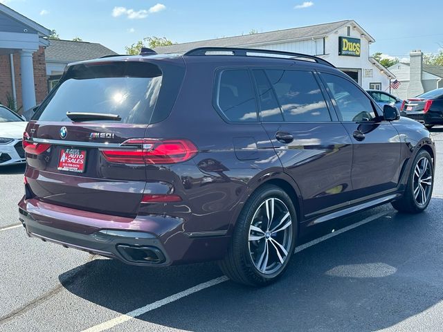 2021 BMW X7 M50i