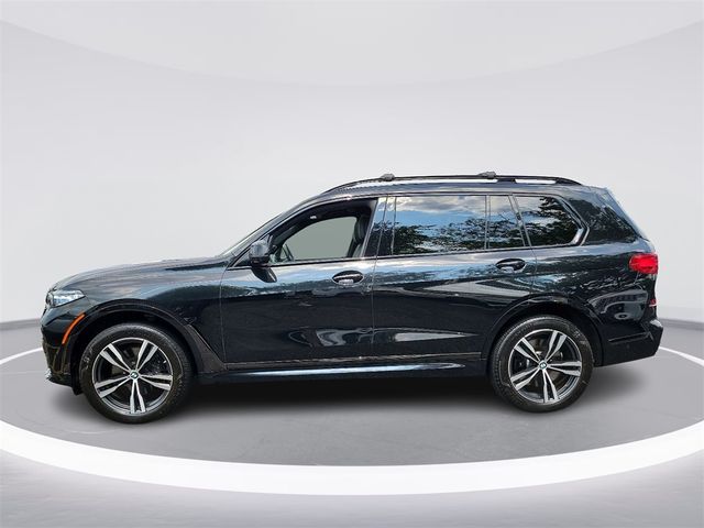 2021 BMW X7 M50i