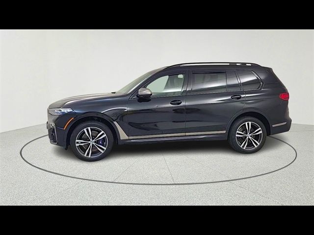 2021 BMW X7 M50i