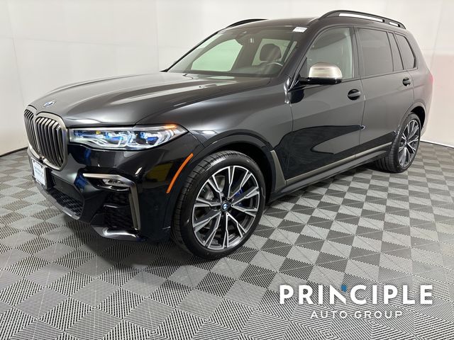 2021 BMW X7 M50i