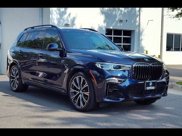 2021 BMW X7 M50i