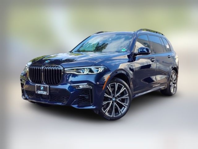 2021 BMW X7 M50i