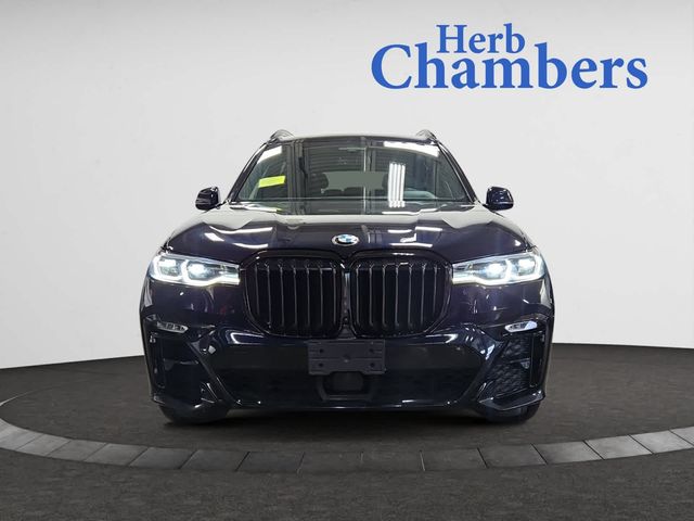 2021 BMW X7 M50i