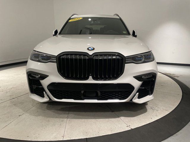 2021 BMW X7 M50i