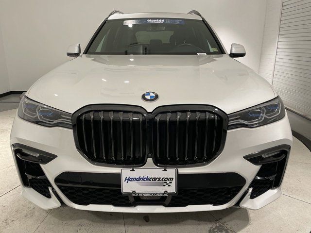 2021 BMW X7 M50i