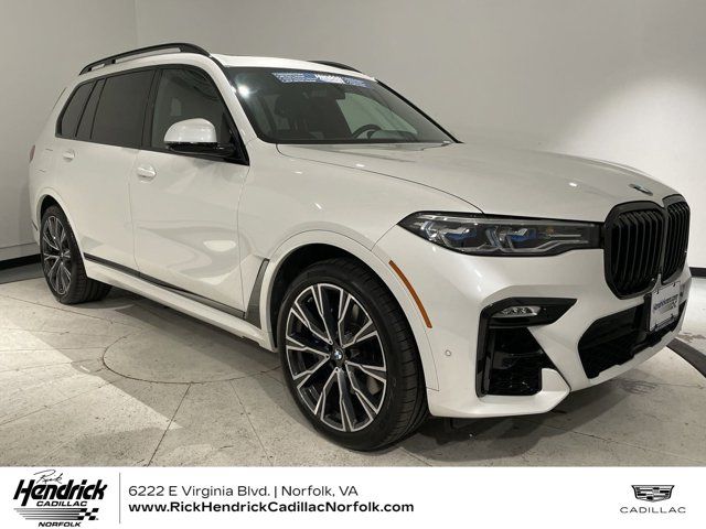 2021 BMW X7 M50i