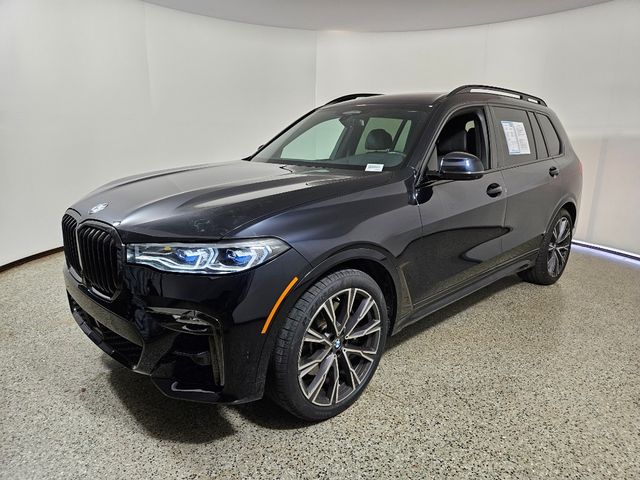 2021 BMW X7 M50i