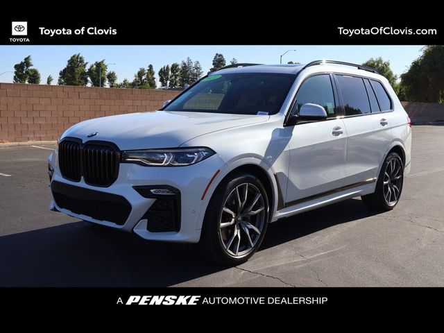 2021 BMW X7 M50i