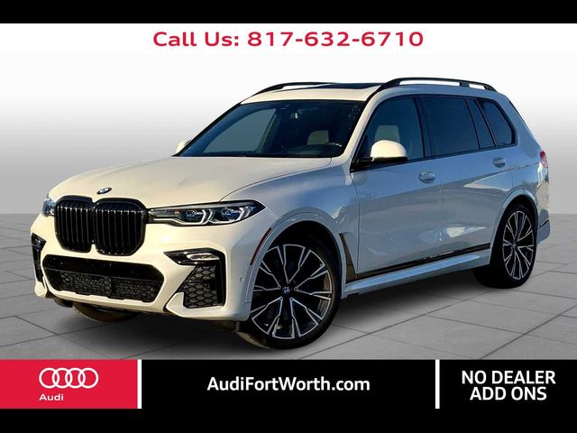 2021 BMW X7 M50i