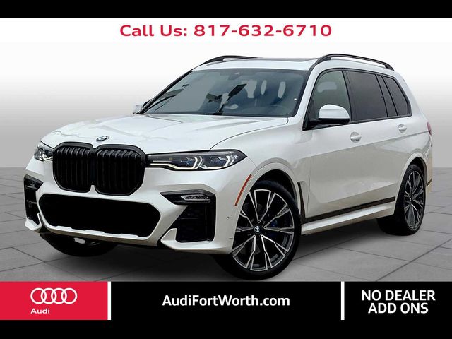 2021 BMW X7 M50i