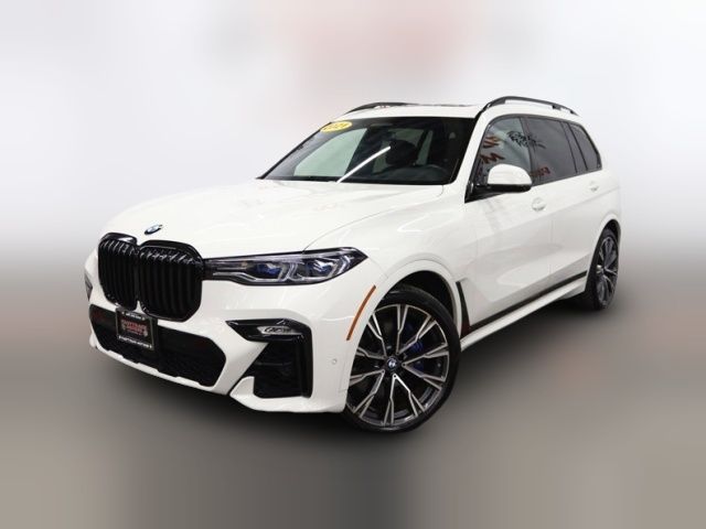 2021 BMW X7 M50i