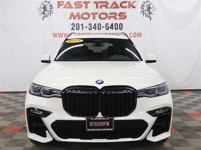 2021 BMW X7 M50i