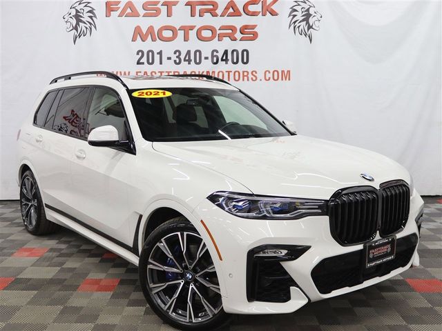 2021 BMW X7 M50i