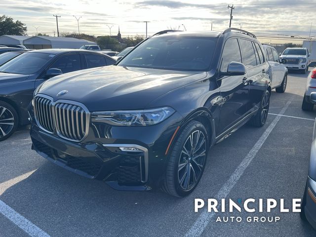 2021 BMW X7 M50i