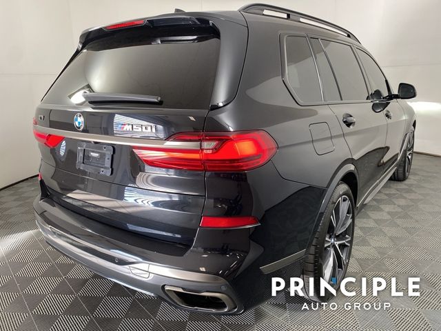 2021 BMW X7 M50i