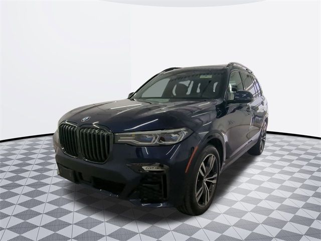 2021 BMW X7 M50i