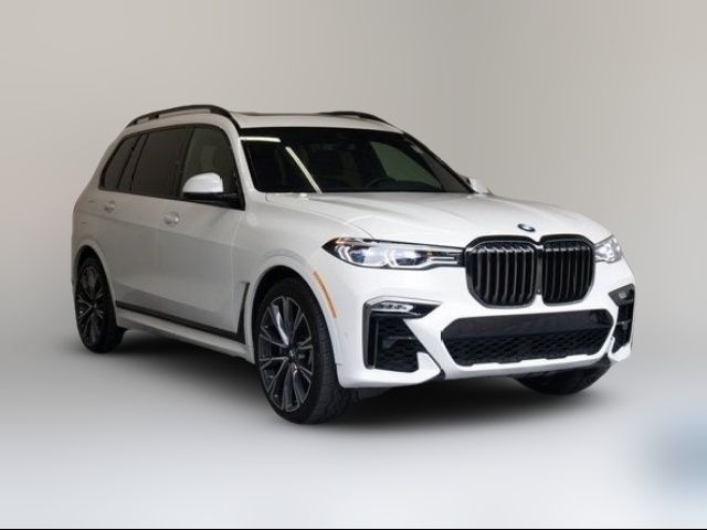 2021 BMW X7 M50i