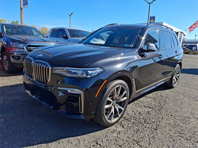 2021 BMW X7 M50i