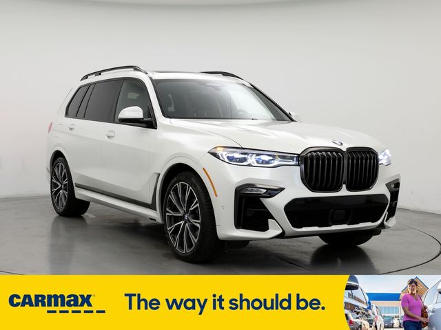 2021 BMW X7 M50i