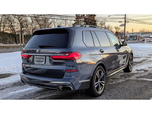 2021 BMW X7 M50i