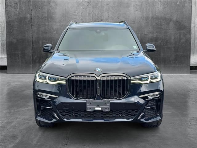 2021 BMW X7 M50i