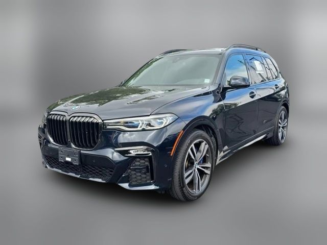 2021 BMW X7 M50i